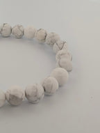 Howlite Bracelet — Chip, 6mm & 8mm Round Beads