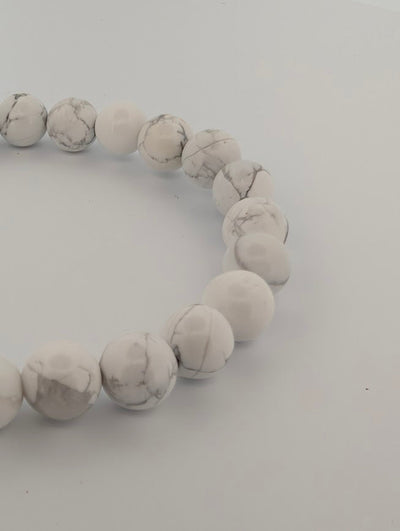 Howlite Bracelet — Chip, 6mm & 8mm Round Beads