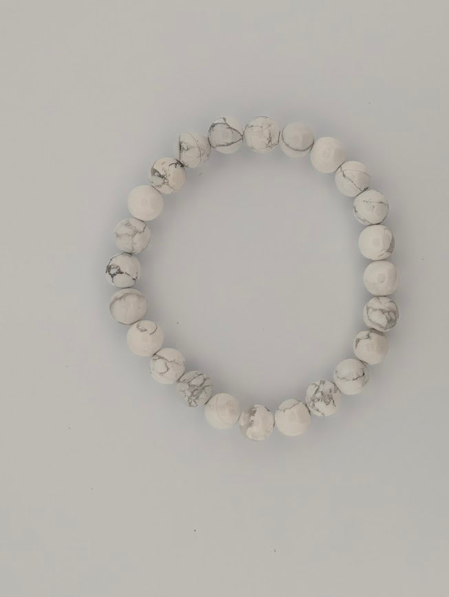 Howlite Bracelet — Chip, 6mm & 8mm Round Beads