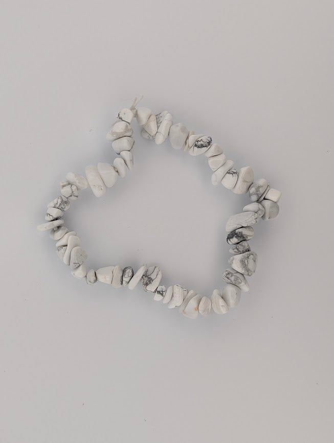 Howlite Bracelet — Chip, 6mm & 8mm Round Beads