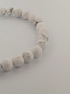 Howlite Bracelet — Chip, 6mm & 8mm Round Beads